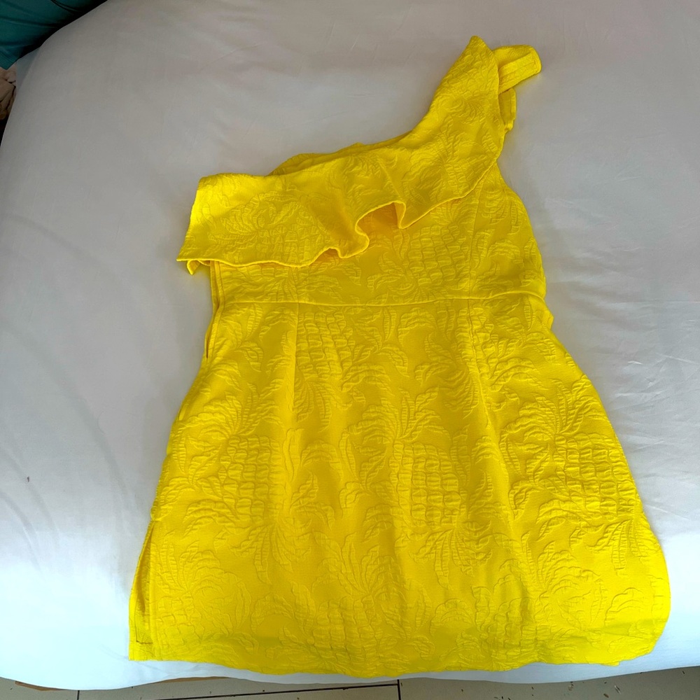 Brand new with tags! Lilly Pulitzer one shoulder dress